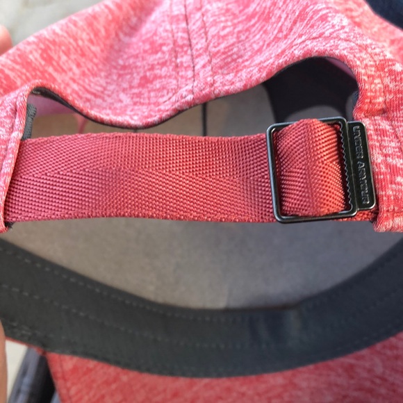 New Under Armour Hat - Picture 8 of 9